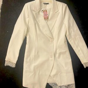 White Boohoo Lace Hem Blazer Dress